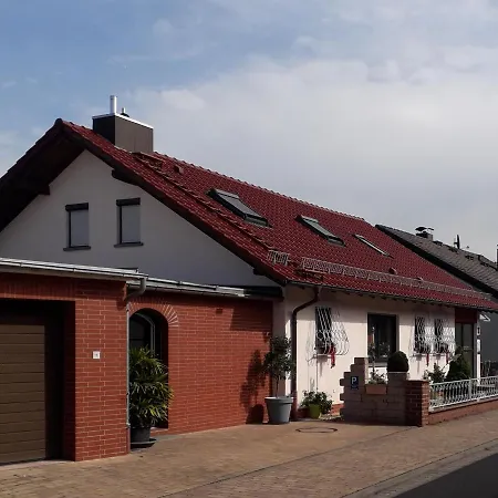 Gaestehaus Natterer - 2 *